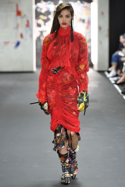 look-30