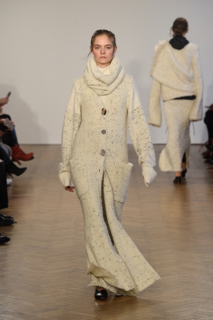 pos_ww_aw17_-look-7