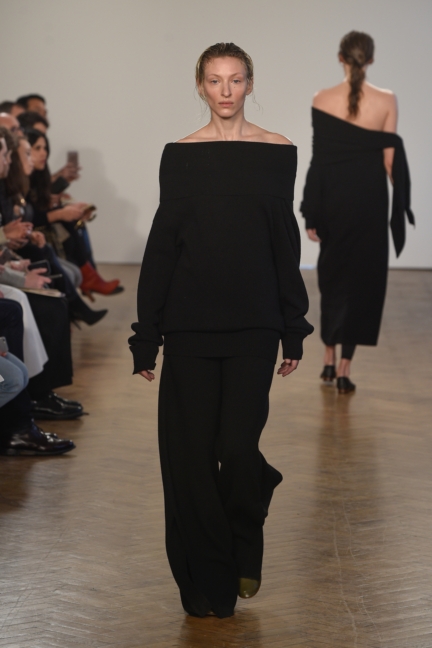 pos_ww_aw17_look-2