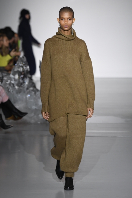 pringle-of-scotland_aw19_look-1