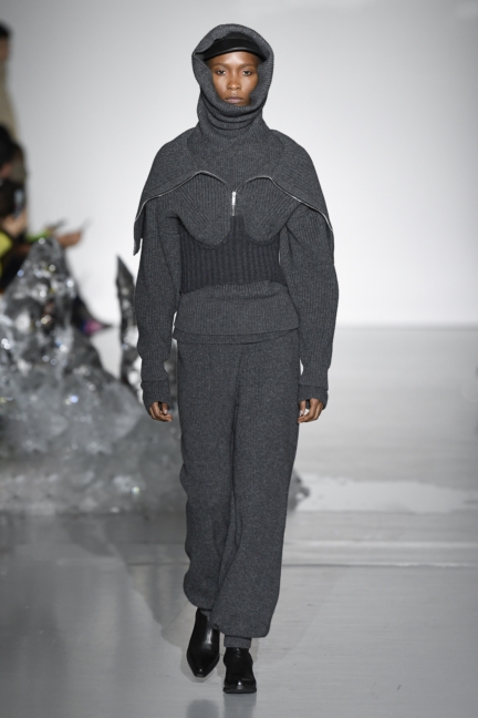 pringle-of-scotland_aw19_look-25