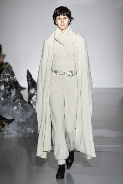 pringle-of-scotland_aw19_look-26