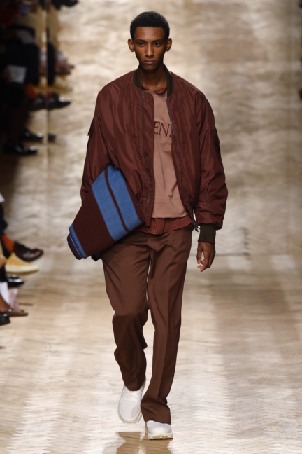 aw18mq-qasimi-03