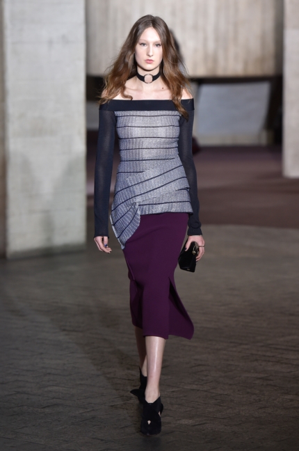 roland-mouret-london-fashion-week-autumn-winter-17-5