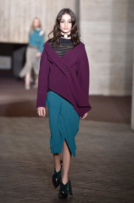 roland-mouret-london-fashion-week-autumn-winter-17-8