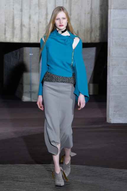 roland-mouret-london-fashion-week-autumn-winter-17-9