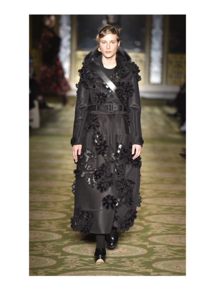 simone-rocha-london-fashion-week-autumn-winter-17-16