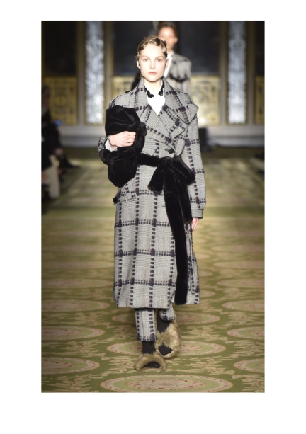 simone-rocha-london-fashion-week-autumn-winter-17-34