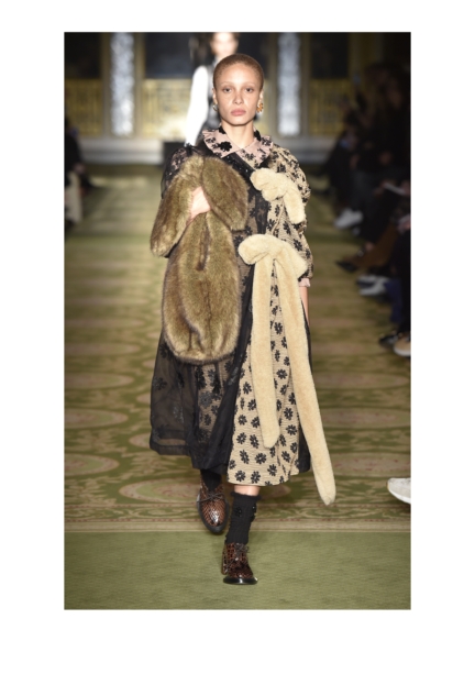 simone-rocha-london-fashion-week-autumn-winter-17-37