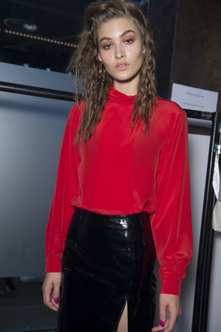 unique_sept_16_backstage-002