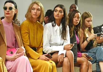 dmb-topshop_unique_lfw153
