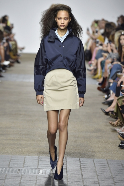 unique_sept_16_runway0004