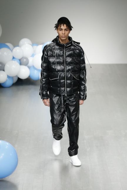 what-we-wear-aw18-look-3