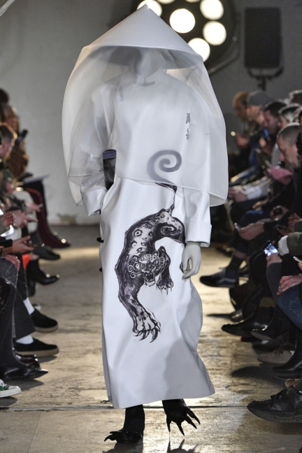 xanderzhou_fw18_152