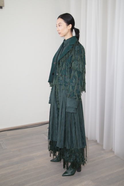 xu-zhi-lfw-aw18-bts-46