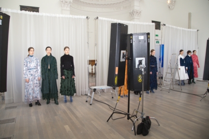 xu-zhi-lfw-aw18-bts-57