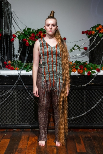 13_1x1-studio-aw20_haydon-perrior_high-res