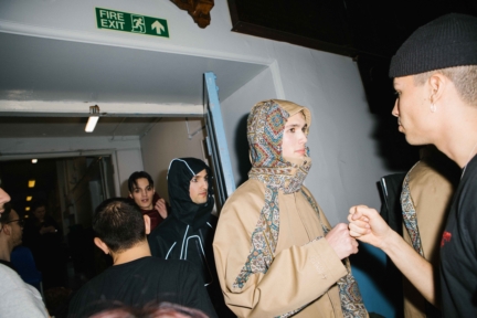 paria-farzaneh-4-1-20-backstage-rory-james-bfc-lo-res-33