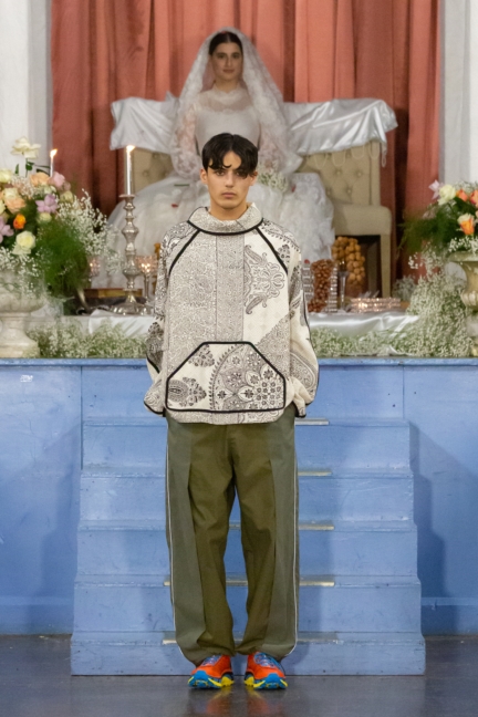 look16