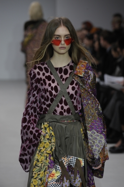 lcfma18wwfeiyishuai_red4615