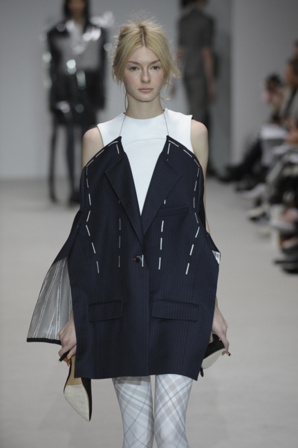lcfma18wwtvickykleung_red4693