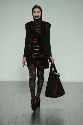look-42-on_off-ia-london