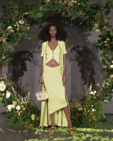 poster-girl-ss20-look-12