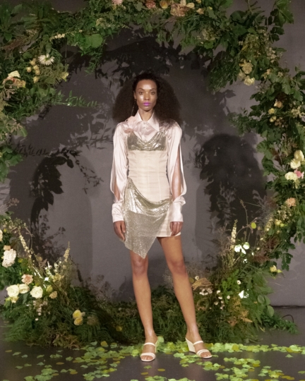 poster-girl-ss20-look-13