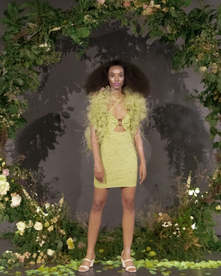 poster-girl-ss20-look-17