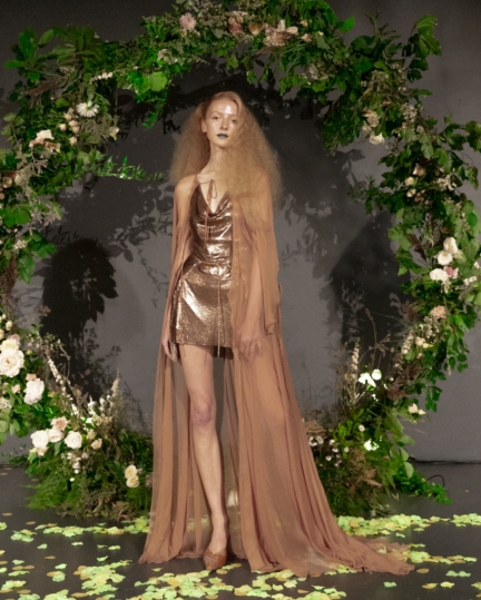 poster-girl-ss20-look-21