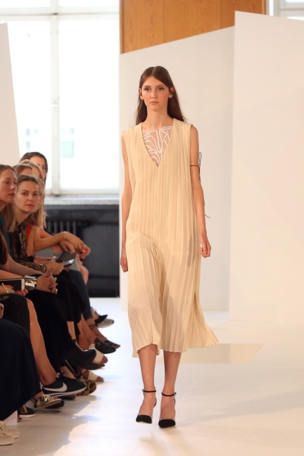 ss-2017_fashion-week-berlin_de_0008_malakairaiss_65435