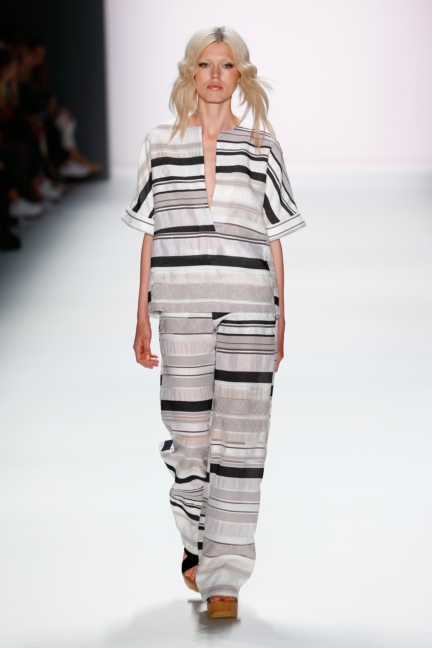 ss-2016_fashion-week-berlin_de_barre-noire_57850