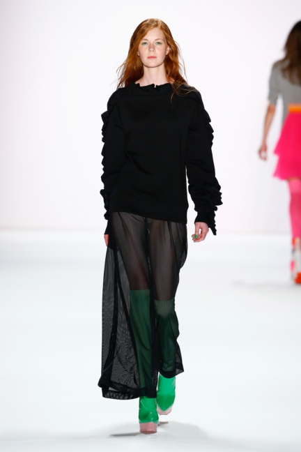 ss-2016_fashion-week-berlin_de_fyodor-golan_58641