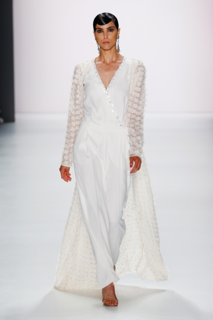 ss-2016_fashion-week-berlin_de_guido-maria-kretschmer_57450