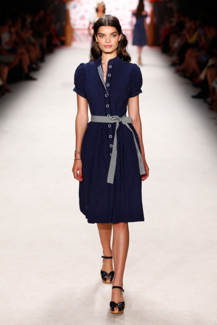 ss-2016_fashion-week-berlin_de_lena-hoschek_56148