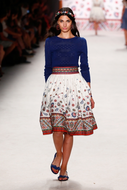 ss-2016_fashion-week-berlin_de_lena-hoschek_56164