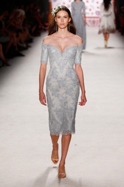 ss-2016_fashion-week-berlin_de_lena-hoschek_56191