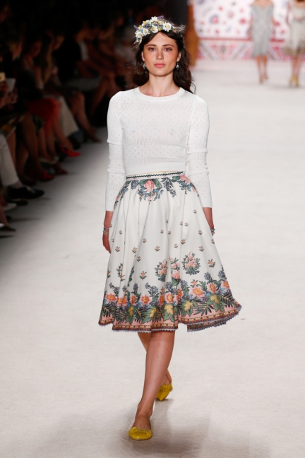 ss-2016_fashion-week-berlin_de_lena-hoschek_56192
