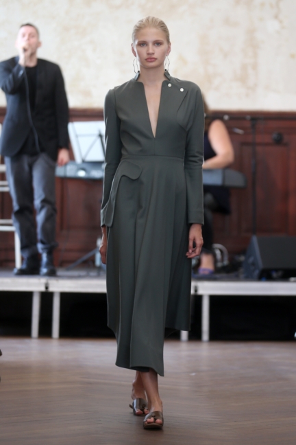 ss-2016_fashion-week-berlin_de_louise-friedlaender_56987