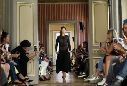 ss-2016_fashion-week-berlin_de_malaikaraiss_58035
