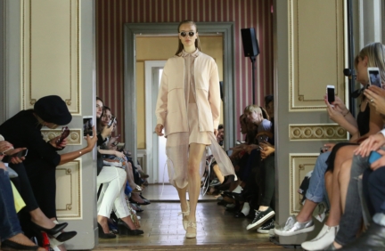 ss-2016_fashion-week-berlin_de_malaikaraiss_58040