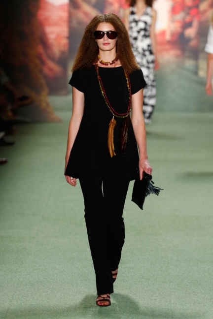 ss-2016_fashion-week-berlin_de_marc-cain_56471