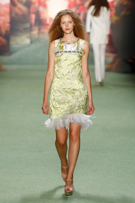 ss-2016_fashion-week-berlin_de_marc-cain_56479