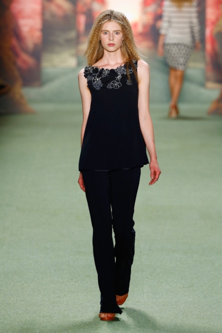 ss-2016_fashion-week-berlin_de_marc-cain_56488