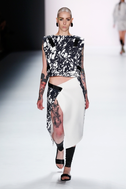 ss-2016_fashion-week-berlin_de_pearly-wong_56291