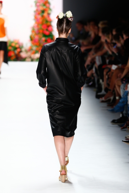 ss-2016_fashion-week-berlin_de_rebekka-ruetz_57302