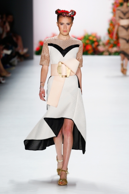ss-2016_fashion-week-berlin_de_rebekka-ruetz_57321