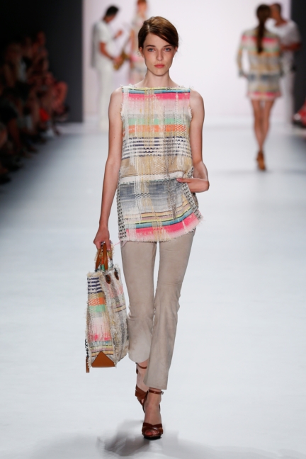 ss-2016_fashion-week-berlin_de_riani_56549