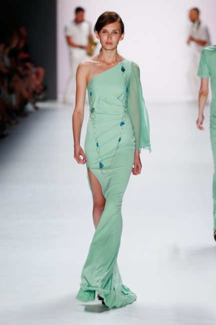 ss-2016_fashion-week-berlin_de_riani_56551