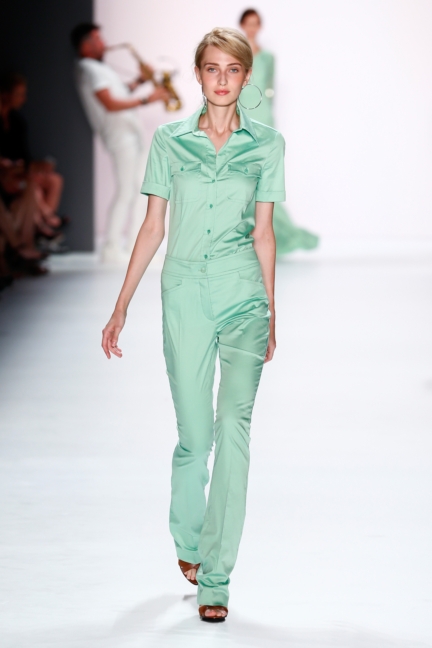 ss-2016_fashion-week-berlin_de_riani_56552